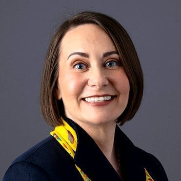 Lina Dostilio